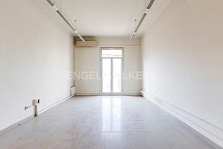 Rent Office space in Dreta de l´Eixample. Oficina en rambla catalunya