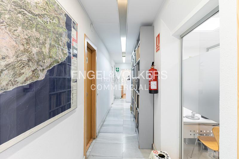 Foto 8fdb1335-d7bb-479c-ac36-47175d637895. Office space in L´Antiga Esquerra de l´Eixample Barcelona