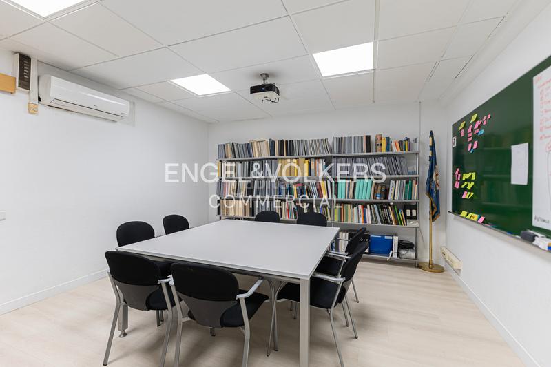 Foto a8ebf0c0-ded7-4568-8ab7-a25011580c6f. Office space in L´Antiga Esquerra de l´Eixample Barcelona