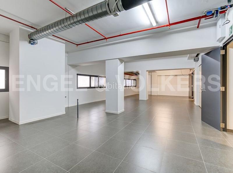 Foto 1d0dc871-fa5e-4a3b-bf6c-86345ea1bd5f. Miete büro in Tres Torres Barcelona