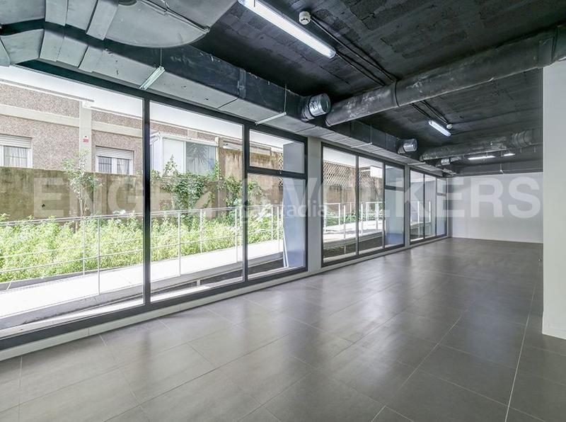 Foto 928a3967-0b34-4d76-9009-53b3c573c0c1. Miete büro in Tres Torres Barcelona