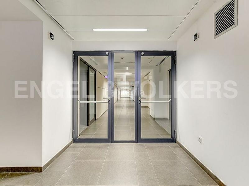 Foto ab2f0d29-73a5-42b7-b620-b98dc5537714. Alquiler local comercial clínica en bonanova en Tres Torres Barcelona