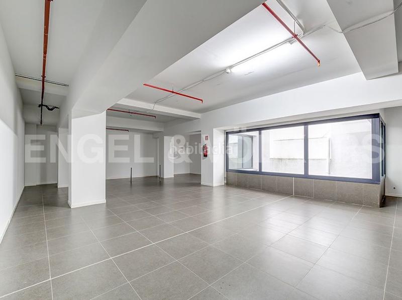 Foto b3859128-066e-4f17-a326-3a6ea9729def. Alquiler local comercial clínica en bonanova en Tres Torres Barcelona