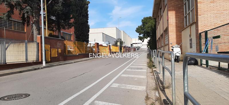Foto abbe81cf-027f-4dc9-b1ae-caf3f318ffb8. Lloguer nau industrial a Centre-Eixample-Can Llobet Barberà del Vallès