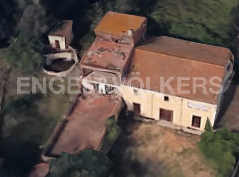 Foto 3b9faa79-8209-4f36-8108-4a97e7c1a44b. Terreno residencial gran parcela plana junto al pueblo y playa en Calella