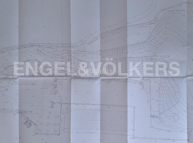 Foto 9e1ca0f3-4419-4b98-9c83-e39e0735b81f. Terreno residencial gran parcela plana junto al pueblo y playa en Calella