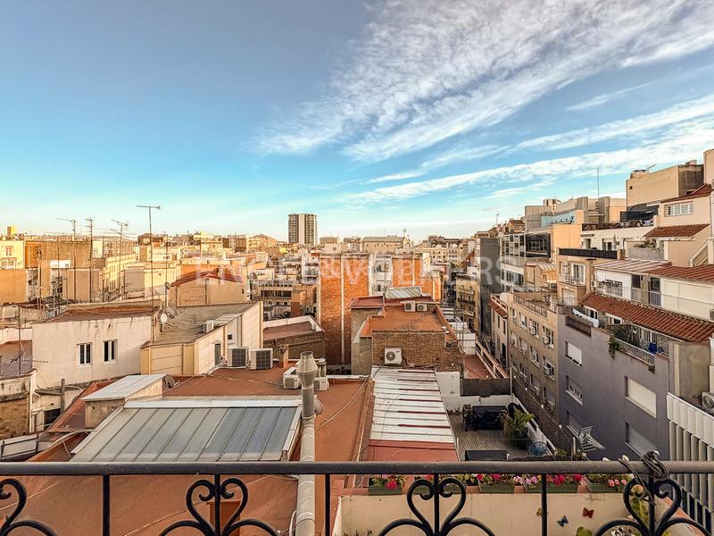 Foto 90d8d047-bf81-49fb-81a9-7c9746fc4381. Location bureau dans Sant Gervasi - Galvany Barcelona