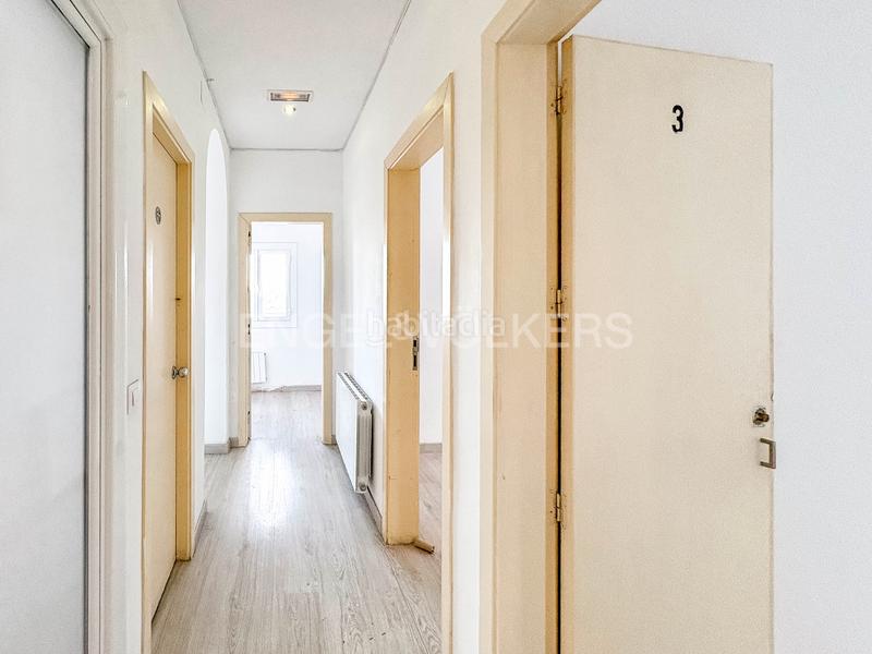 Foto b3d454da-d357-4ecf-97f5-d89efea51142. Location bureau dans Sant Gervasi - Galvany Barcelona
