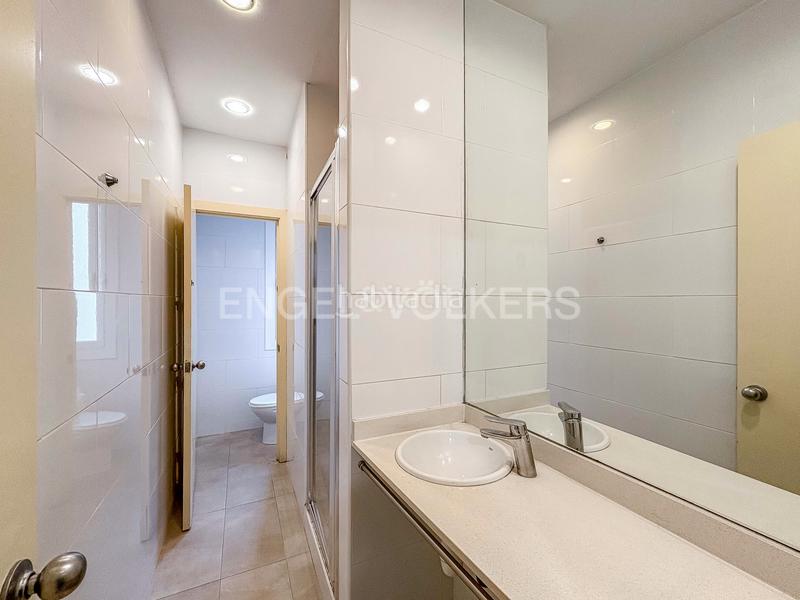 Foto cdf7f6ed-7910-4903-a063-14c1f8c5f721. Location bureau dans Sant Gervasi - Galvany Barcelona
