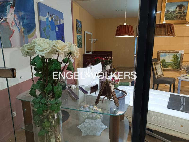 Foto 0cf9ce76-af50-4605-a0dc-b49159787316. Local comercial 3 locales comerciales en vilanova en Vilanova i la Geltrú