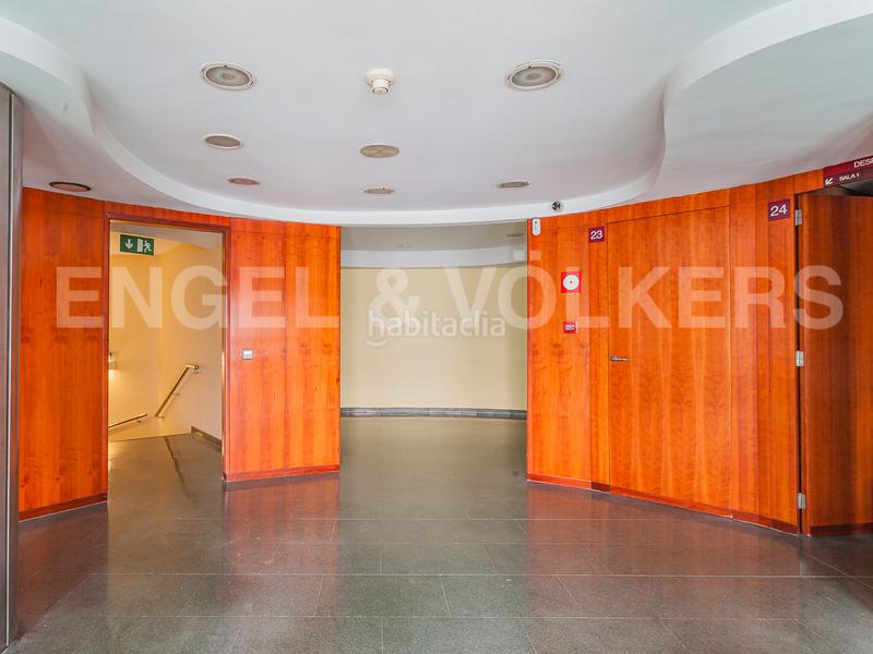 Foto d80dbe92-6474-4766-9a45-fd1aaa63a38a. Bureau dans Putget - Farró Barcelona