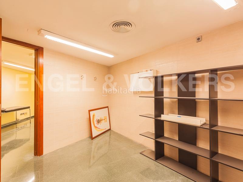 Foto fa1d4a8c-66f9-4a59-9fc6-8c055760f482. Bureau dans Putget - Farró Barcelona