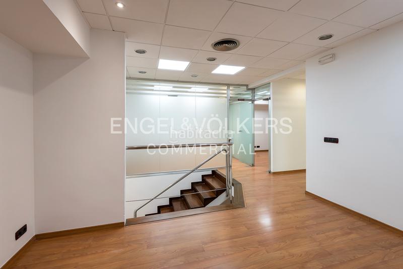 Foto 648724aa-afd9-4254-bd1c-7f1eed1a3017. Location bureau avec parking dans Dreta de l´Eixample Barcelona
