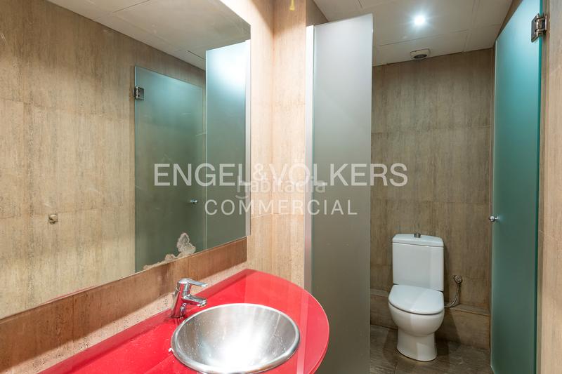 Foto a71fdecc-5dac-4fa0-8cb1-f5b726d3913b. Location bureau avec parking dans Dreta de l´Eixample Barcelona