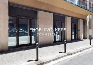 Rent Business premise in Baix Guinardó. Local cerca de hospital sant pau