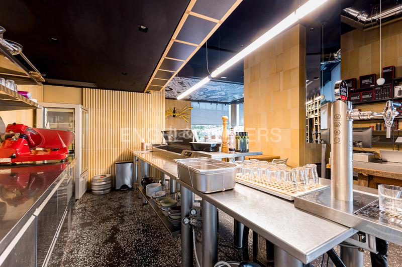 Foto 5771a5cc-dfdb-4124-931f-a8380a53a5ce. Local commercial dans Diagonal Mar i el Front Marítim del Poblenou Barcelona