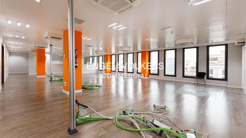 Foto dd2abd2e-9df5-4d00-ae96-7170f8f5585a. Rent office space with parking in Dreta de l´Eixample Barcelona