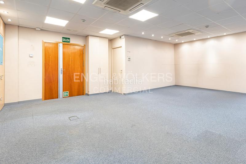 Foto 2841c96b-1ff7-4b32-9f14-2125487a7f44. Miete büro in Eixample Sant Cugat del Vallès