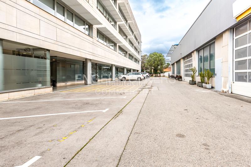 Foto 3a844df7-15b6-4e5b-851e-4de770f455ba. Miete büro in Eixample Sant Cugat del Vallès