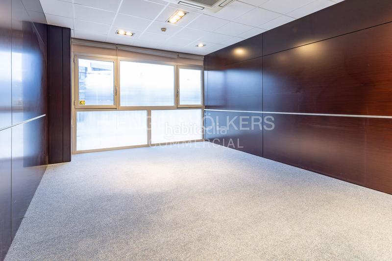 Foto 9c904976-772d-4e07-875e-dfd2e997e6fa. Miete büro in Eixample Sant Cugat del Vallès