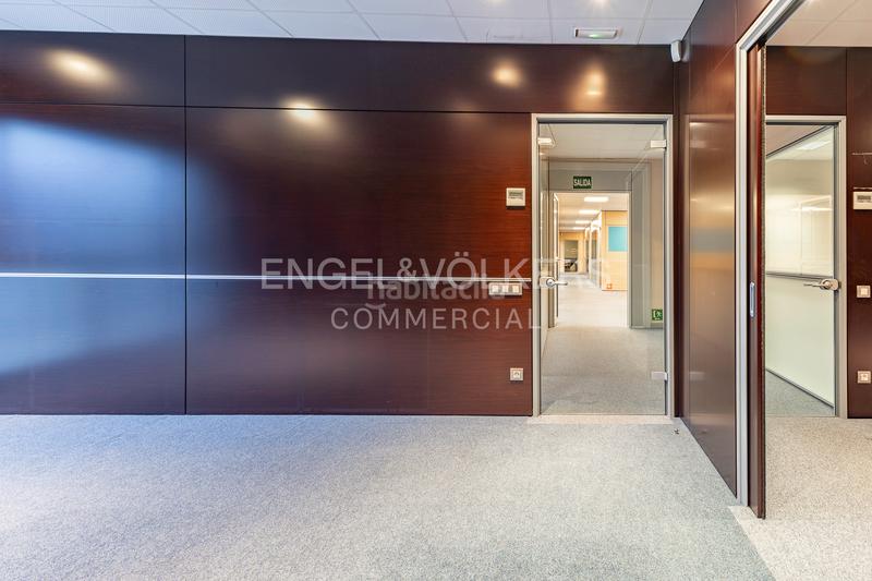 Foto 52bc3f82-17d8-45e1-9fcd-331ccb30b026. Rent office space in Eixample Sant Cugat del Vallès
