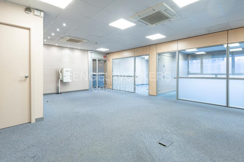 Foto a68d7b2e-900b-4108-99d3-8f23df669ff8. Rent office space in Eixample Sant Cugat del Vallès