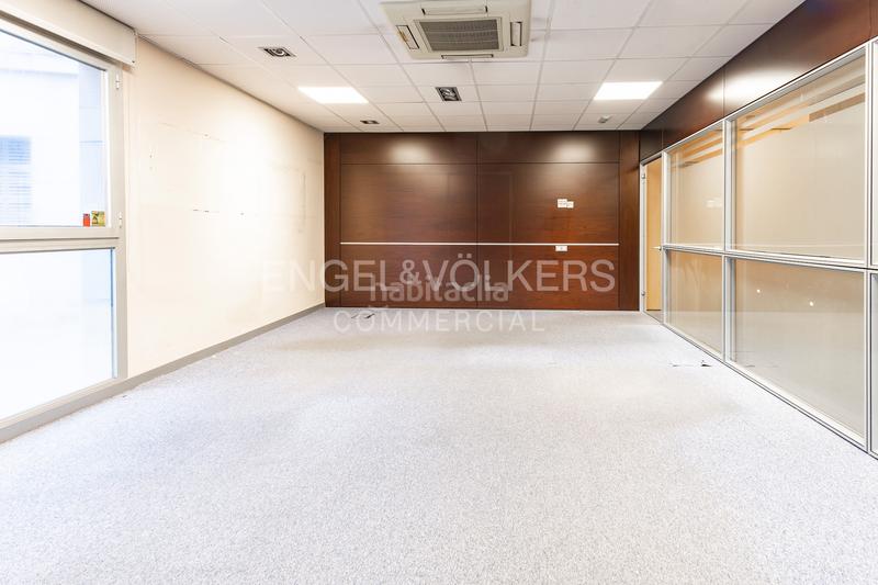 Foto d8a7b81b-2efa-456b-8121-2a8b749a9179. Rent office space in Eixample Sant Cugat del Vallès