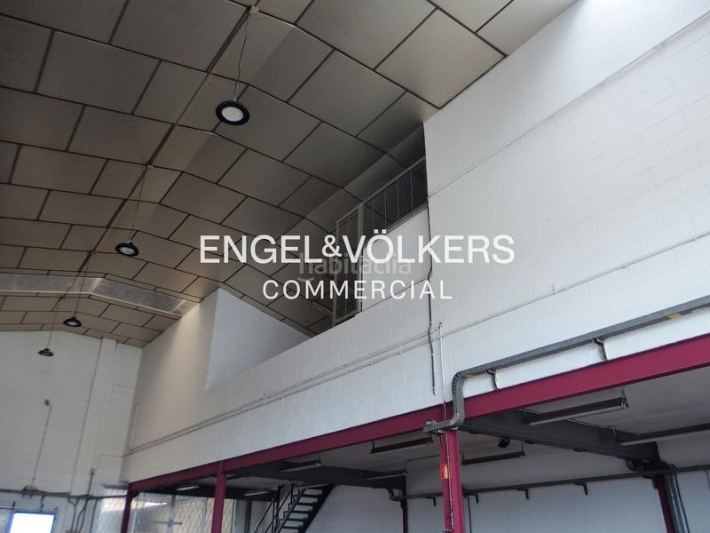 Foto 7bdf83b4-9b90-4471-8fe9-14f5dfe8cdb2. Location bâtiment à usage industriel dans Centre Rubí