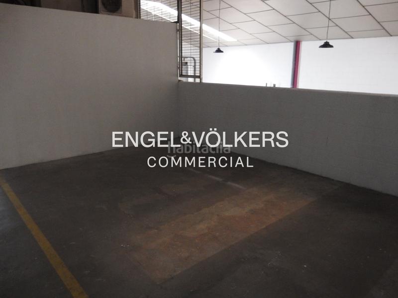 Foto 91f982fd-9e67-4be6-8af0-110cf0491034. Location bâtiment à usage industriel dans Centre Rubí