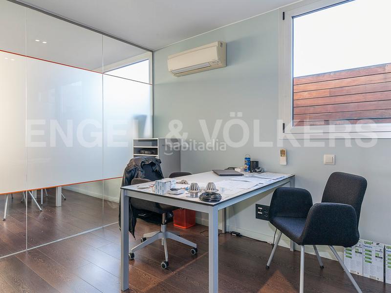 Foto 2538ff40-92e2-468d-8c90-b1e8e03be53a. Rent office space in Dreta de l´Eixample Barcelona