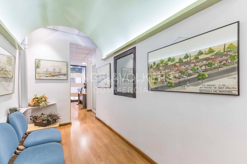 Foto 0b4106e7-5ba3-4180-984a-e35a51ef5540. Location bureau dans Sants-Badal Barcelona