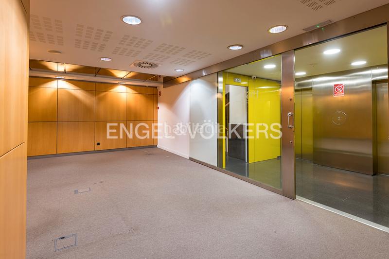 Foto 3bfb32b3-d639-427d-a8ae-4a5484376f31. Lloguer oficina a Sant Gervasi - Galvany Barcelona