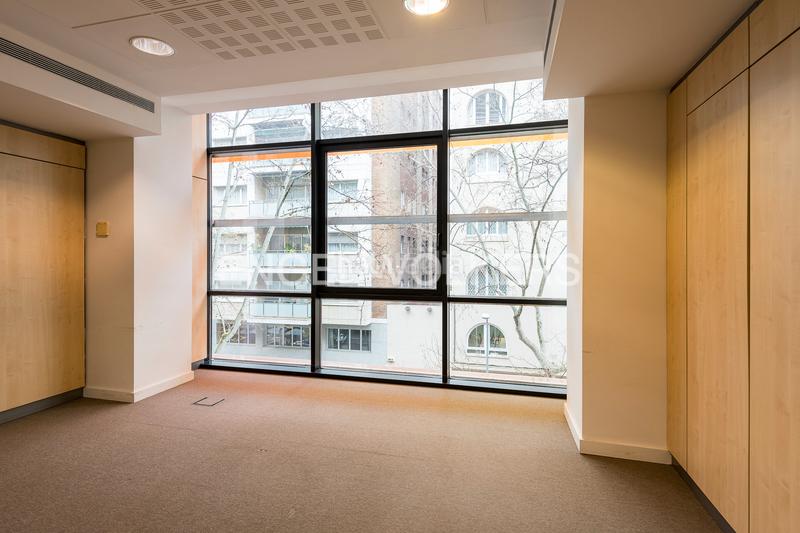 Foto a07cb49a-c79c-4ae8-8b69-de8b430670b6. Location bureau dans Sant Gervasi - Galvany Barcelona