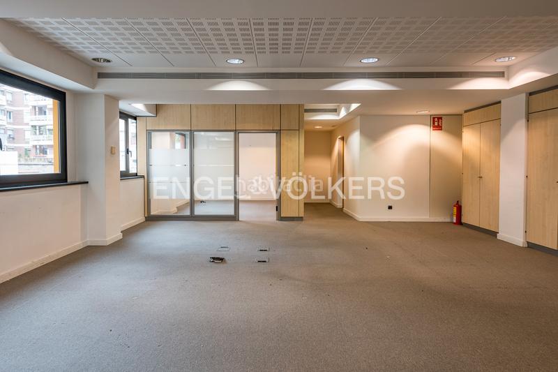 Foto d09e07f2-546d-422a-99fe-3dc2f115ef58. Location bureau dans Sant Gervasi - Galvany Barcelona