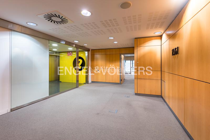 Foto 2ba73465-bc35-41ee-af54-cc1b060726c2. Miete büro in Sant Gervasi - Galvany Barcelona