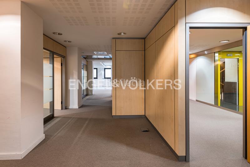 Foto 52f87e47-fd3a-47c5-ad81-218e8d5ea630. Miete büro in Sant Gervasi - Galvany Barcelona
