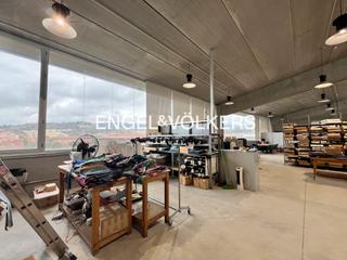Fabrikhalle in Centre. Nave en venta en les guixeres