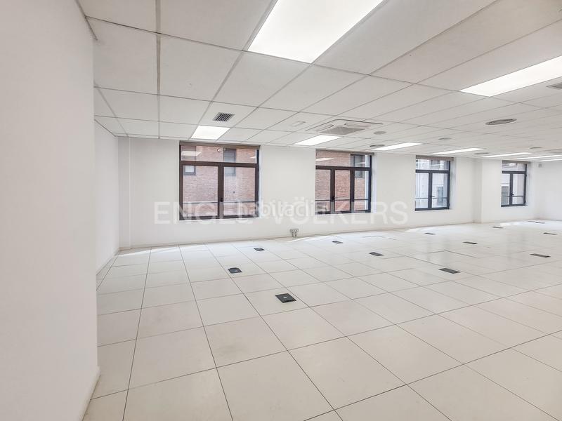 Foto 7e7bfbbb-d08c-4021-9bfe-01388c16ae33. Rent office space in Gòtic Barcelona