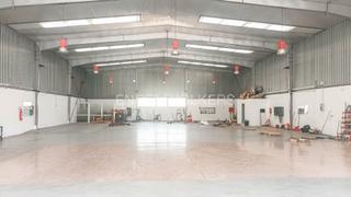 Nau industrial a Sant Esteve Sesrovires. Nave industrial de 1.500 m2 en sant esteve sesrovires