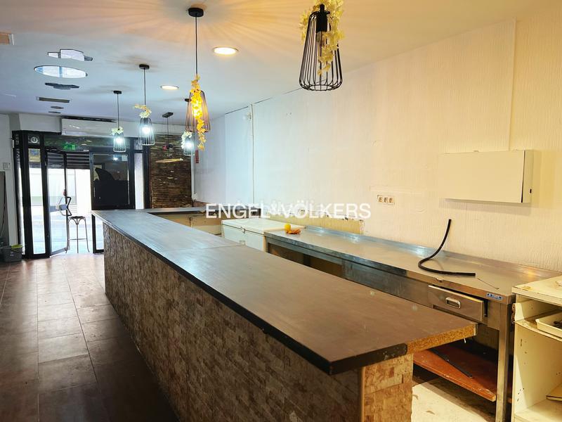 Foto a0f8b35f-a1c5-4fa6-bef4-c5c64a5d6b97. Locale commerciale in Nou Eixample Nord Tarragona