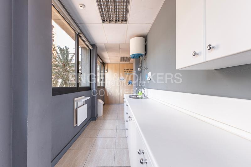 Foto d953394f-b3f0-4f7c-a028-b95534860499. Location bureau avec parking dans Diagonal Mar i el Front Marítim del Poblenou Barcelona