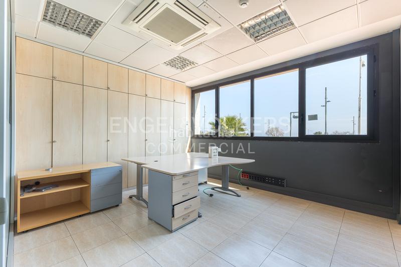 Foto 6f78e6d1-368c-42b8-976b-4d7cd11fe64b. Rent office space with parking in Diagonal Mar i el Front Marítim del Poblenou Barcelona