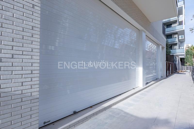 Foto 1a8426a1-45fc-486b-a17c-7b88a4eafeea. Oficina a Centre Hospitalet de Llobregat (L´)