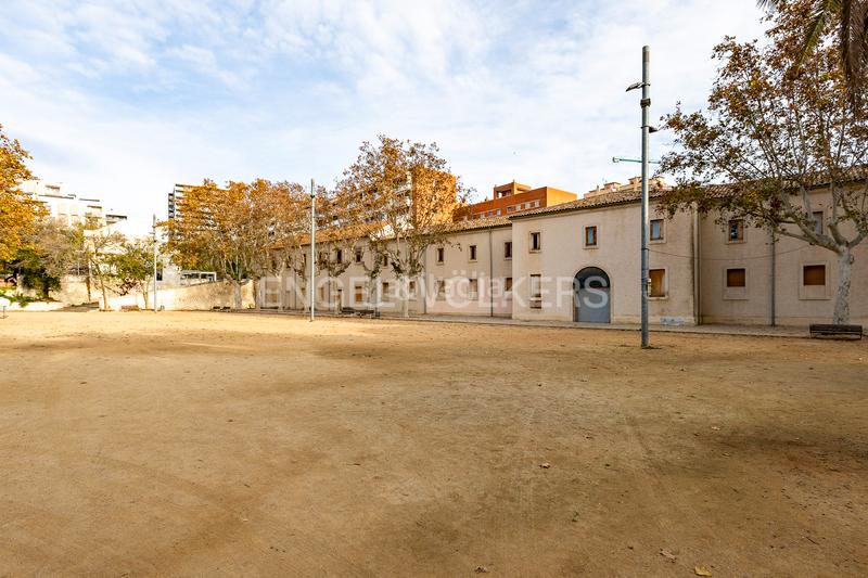 Foto 54e49157-d458-44ab-886c-f286cbe3f399. Oficina a Centre Hospitalet de Llobregat (L´)