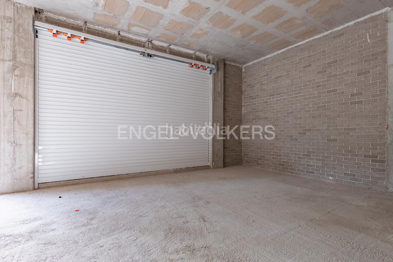 Foto ec8bca87-4a6d-47f0-9d00-c7fab000d79d. Oficina a Centre Hospitalet de Llobregat (L´)