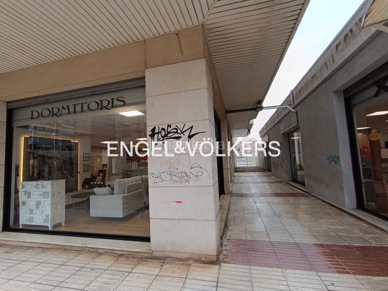 Foto 75fc21fc-28e0-4b54-8b78-9f68306c8b23. Rent business premise in Sant Joan Vilanova i la Geltrú