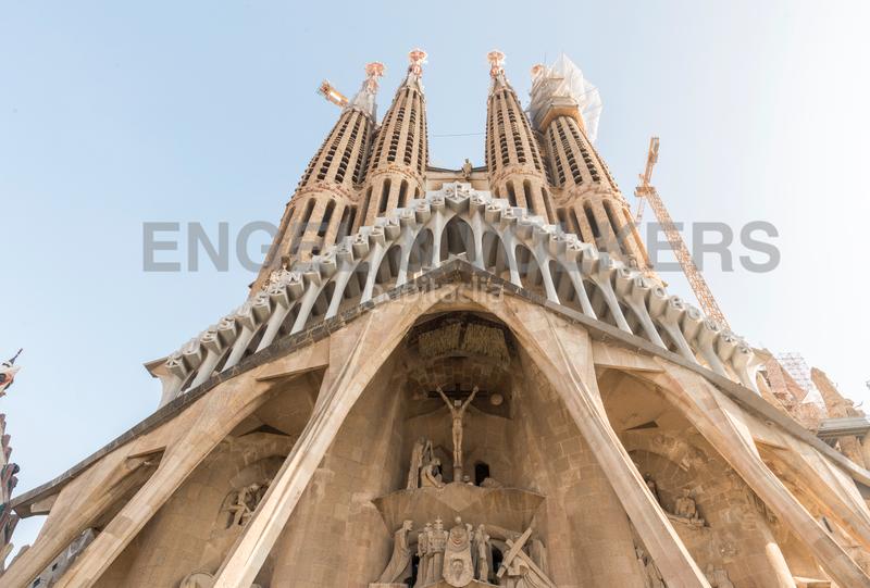 Foto 69bcf385-5fa7-429c-ba56-c1fd913ce886. Oficina s en venta con vistas increíbles en Barcelona