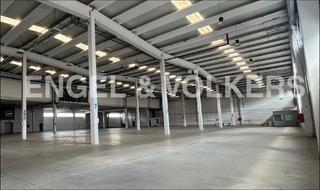Lloguer Nau industrial a Llinars del Vallès. Nave en vallès occidental con 9 metros de altura
