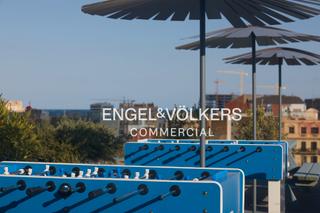 Lloguer Oficina a El Parc i la Llacuna del Poblenou. Oficinas privadas en edificio moderno con servicios en poblenou