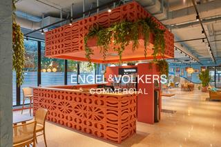 Location Bureau à El Parc i la Llacuna del Poblenou. Oficinas privadas en edificio moderno con servicios en poblenou